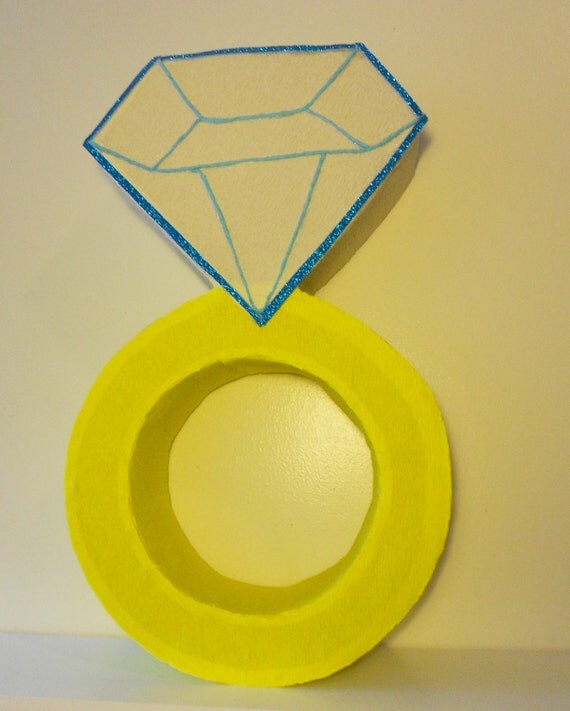 Dimond Ring Pinata. Diy Bridal shower Pinata. Bachelorette