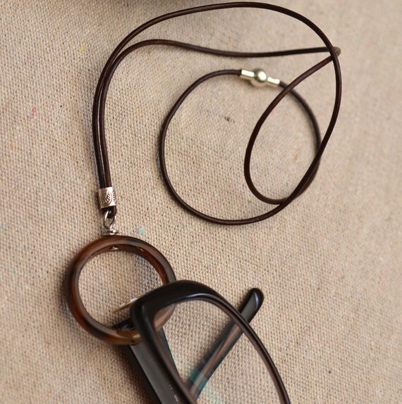 Items similar to Eyeglass Holder Necklace Unisex. Clasp
