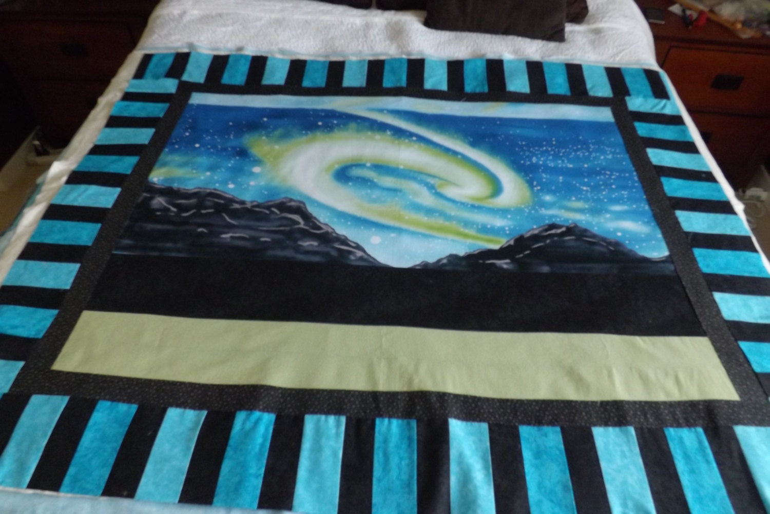 Original Northern Lights Aurora Borealis Quilt Blue Black