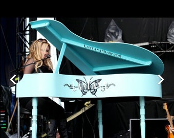 Fauve Grand Piano, Keyboard Grand Piano Stand: Slip your keyboard into a personally designed Grand Piano casing. Great for on stage or home.