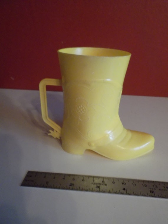 Items similar to Vintage Yellow Cowboy Boot Plastic Cup / Kids Boot