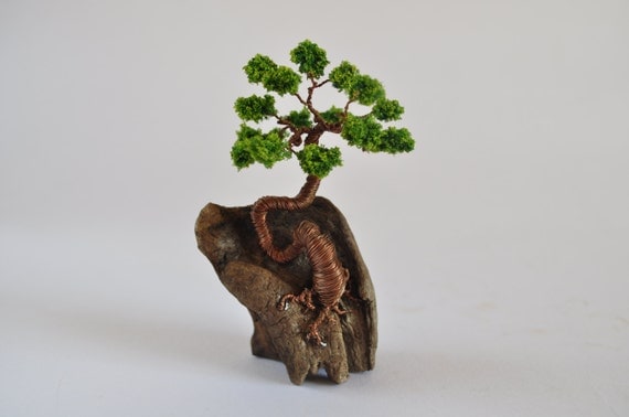 Miniature Wire Bonsai Tree / Wire tree / Driftwood Art / Tree