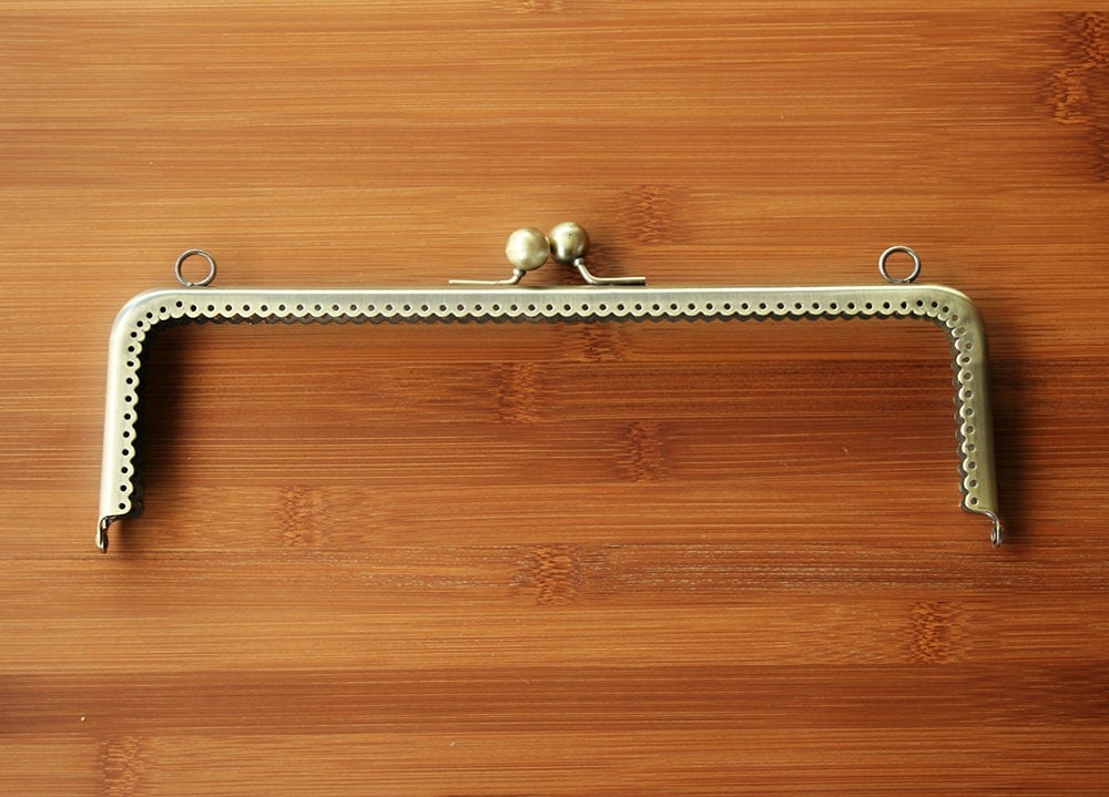 1 pc Kiss Lock Purse Frame in Gold 25cm 9.9