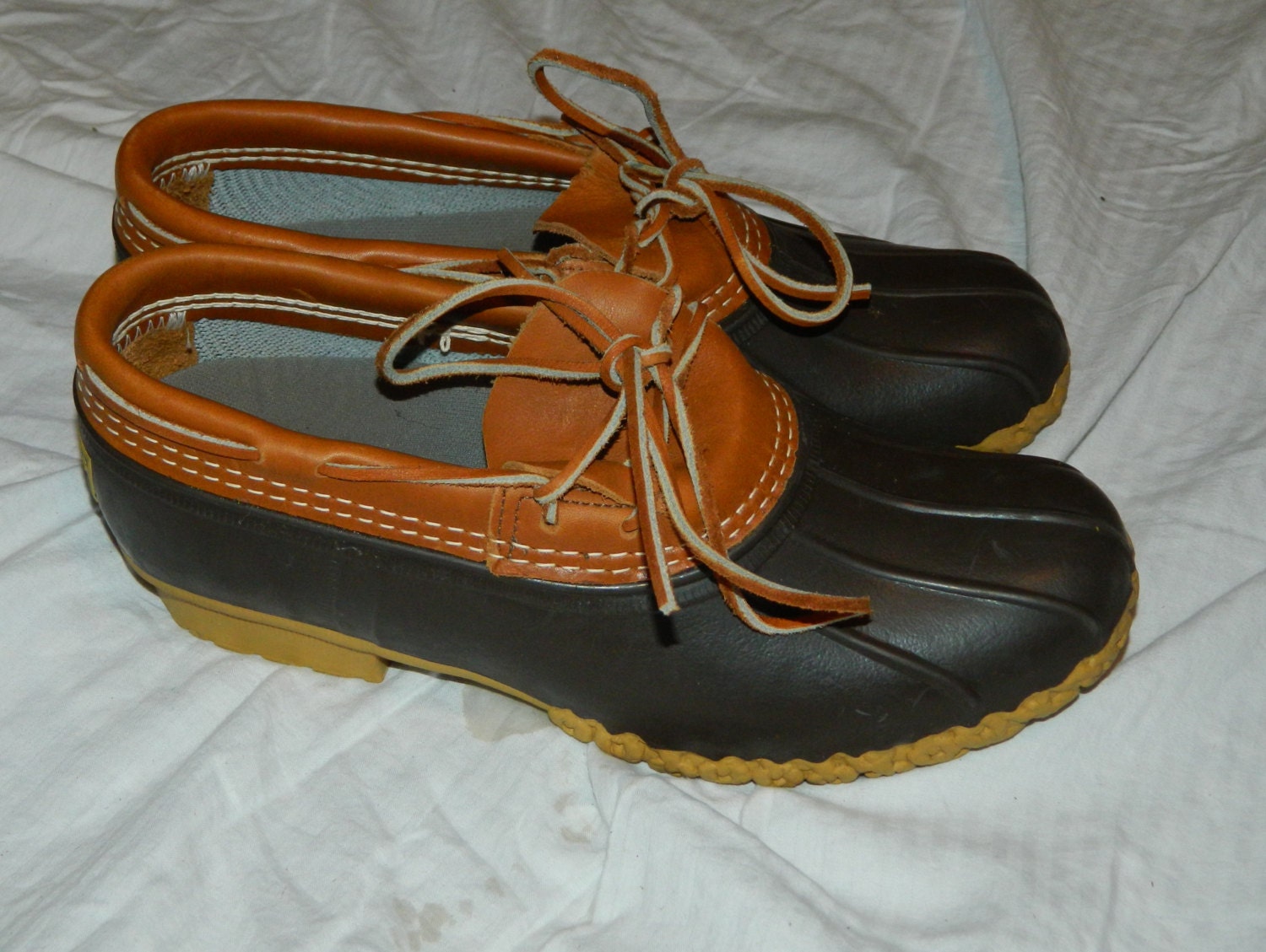 LL Bean Boots Size 7 Low Moc Style