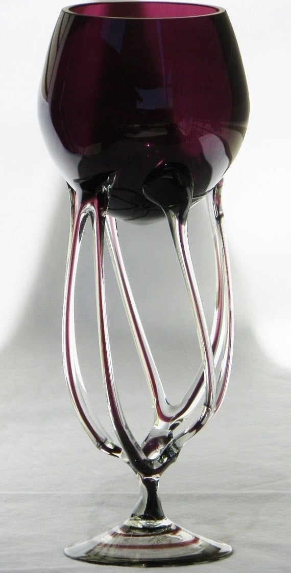 Jozefina Krosno Art Glass Amethyst Octopus 16 by BonAppetitAntique