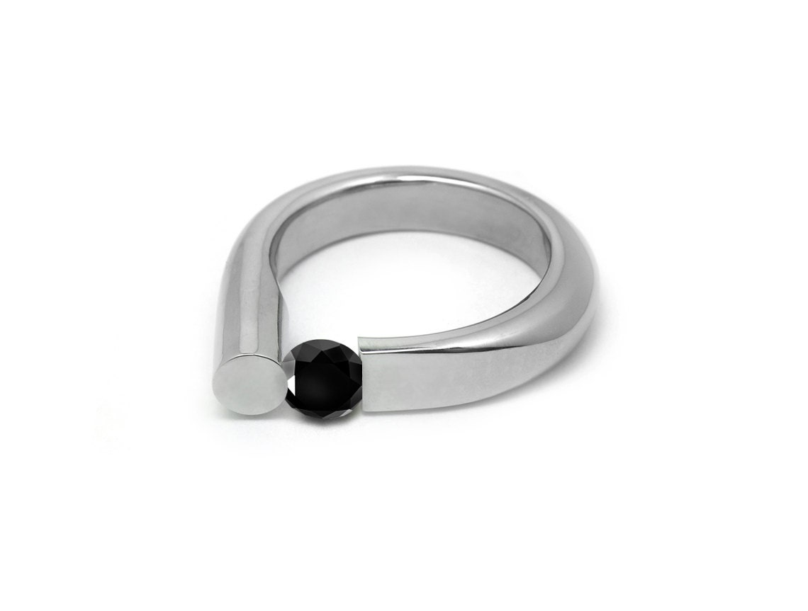 Black Diamond Tension Ring in Stainless Steel