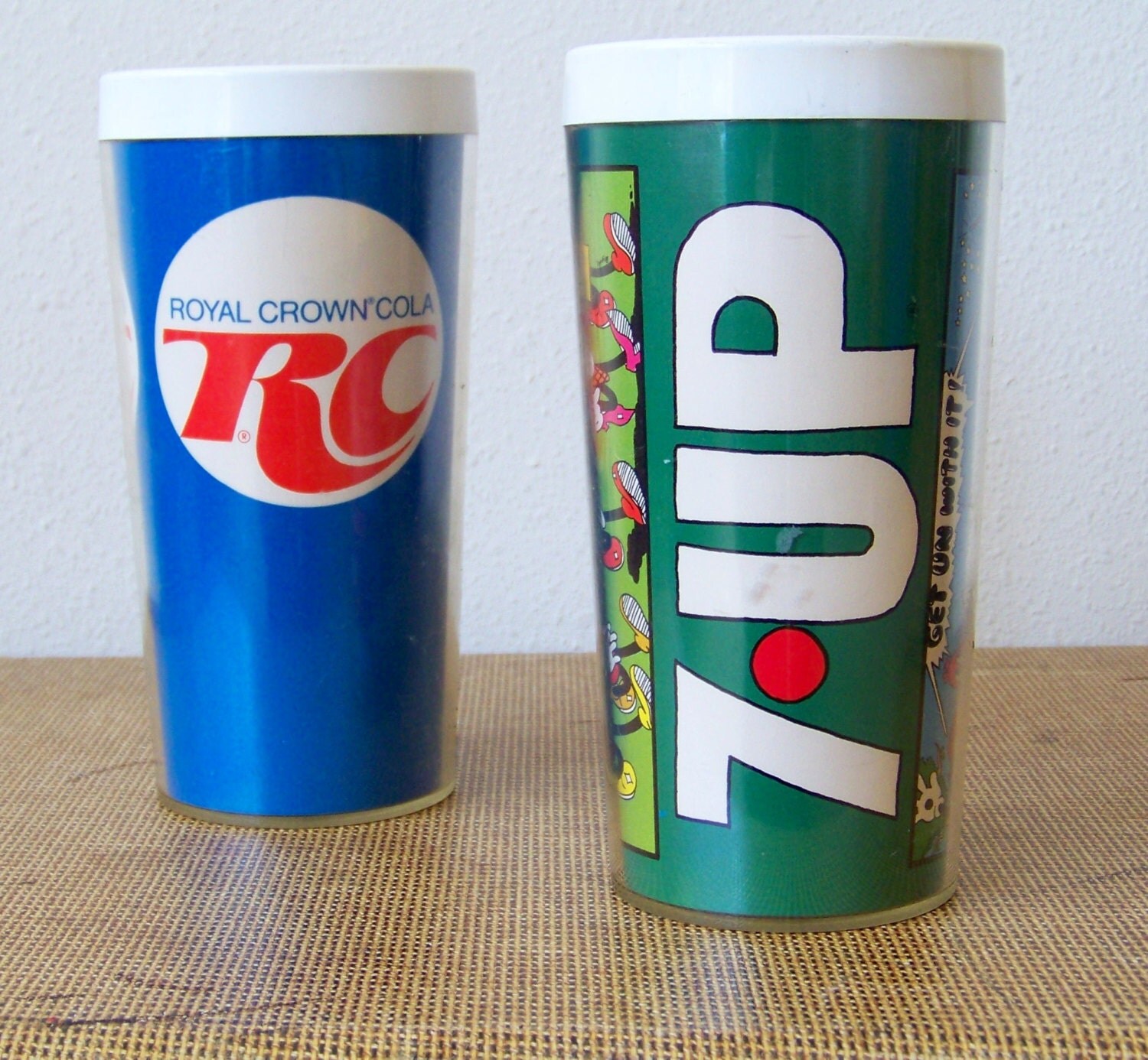 80s Novelty 7Up RC Cola Soda Tumbler Pint Glass by evileyevintage
