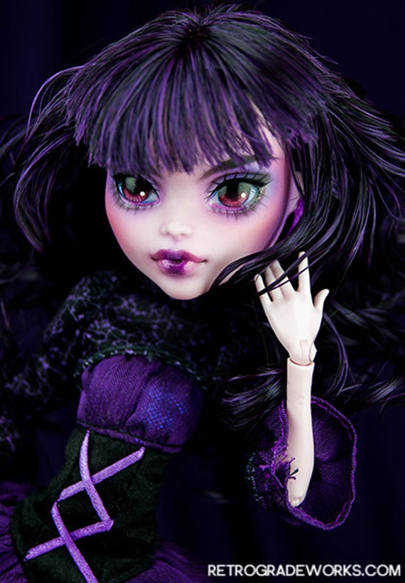 elissabat doll