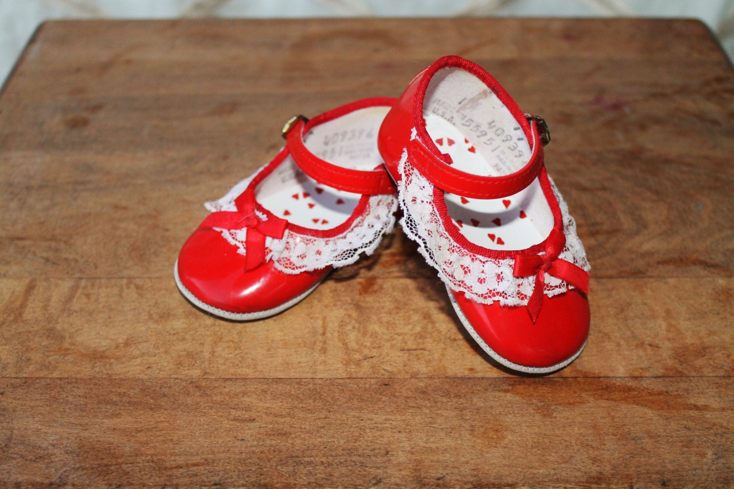 Red Patent with White Lace Baby Mary Jane Shoes, Baby Shoe size 2 12