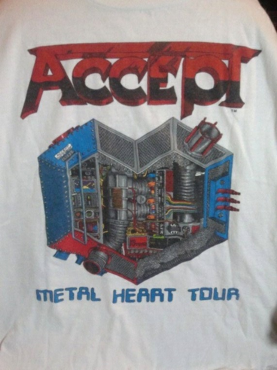 Metal heart. Accept Metal 1985. Accept Metal Heart 1985. Accept 1985. Udo Metal Heart.