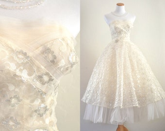 RESERVED Vintage 1950s Wedding Dress Prom Dress Cupcake Party Dress ...