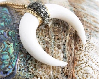 CRESCENT MOON NECKLACE, double horn bone necklace, wire wrapped horn jewelry, unique gif for goddess beauty women, gold half moon pendant
