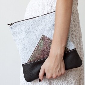 Iridescent Triangle Pouch No. ZP-707