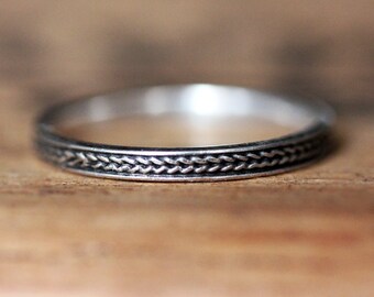 Braided wedding band, wheat wedding ring, oxidized wedding band, rustic silver wedding ring, silver braided ring, stacking ring, custom made