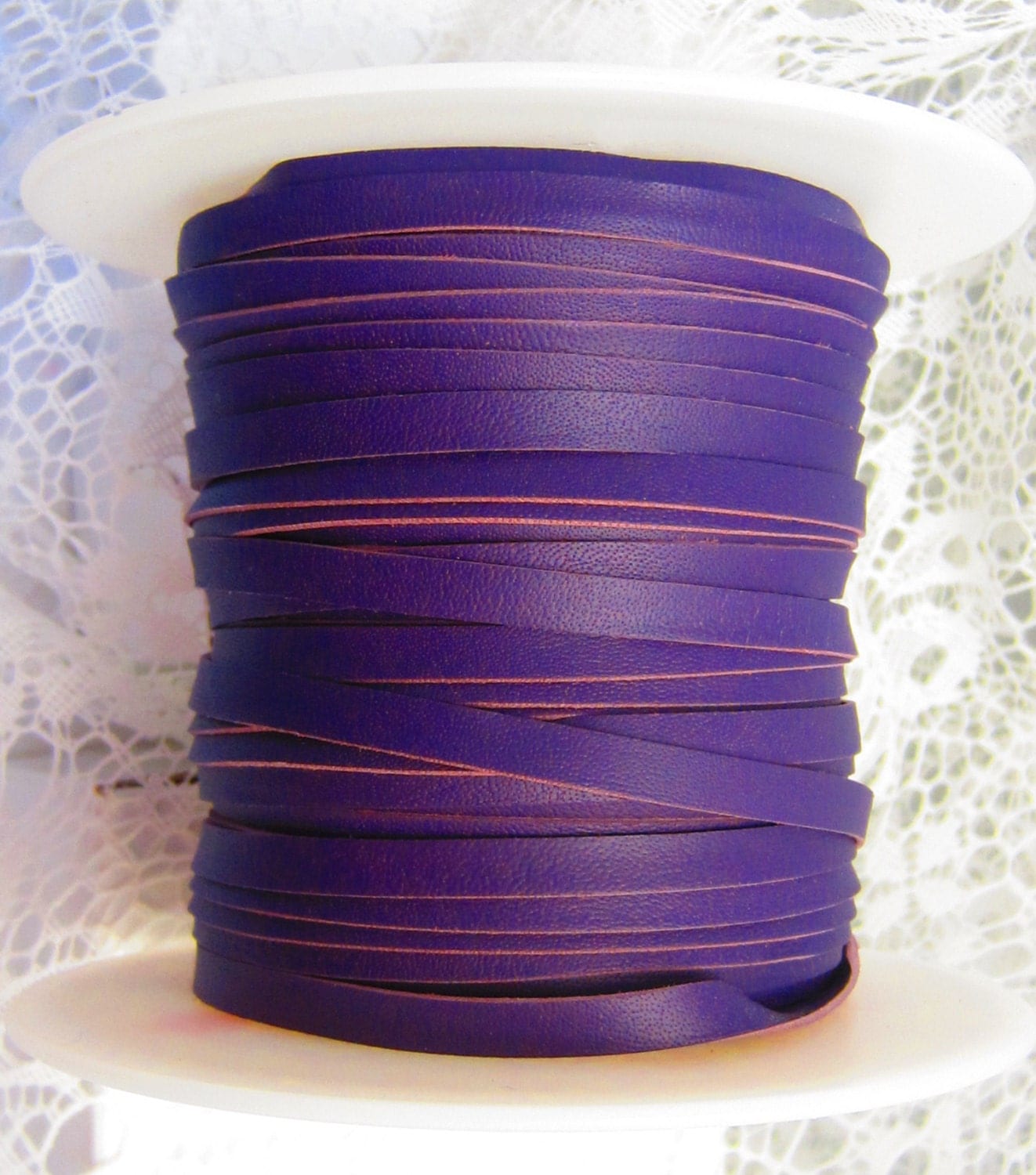 Kangaroo Leather Lace 2 mm X 50 meter spool