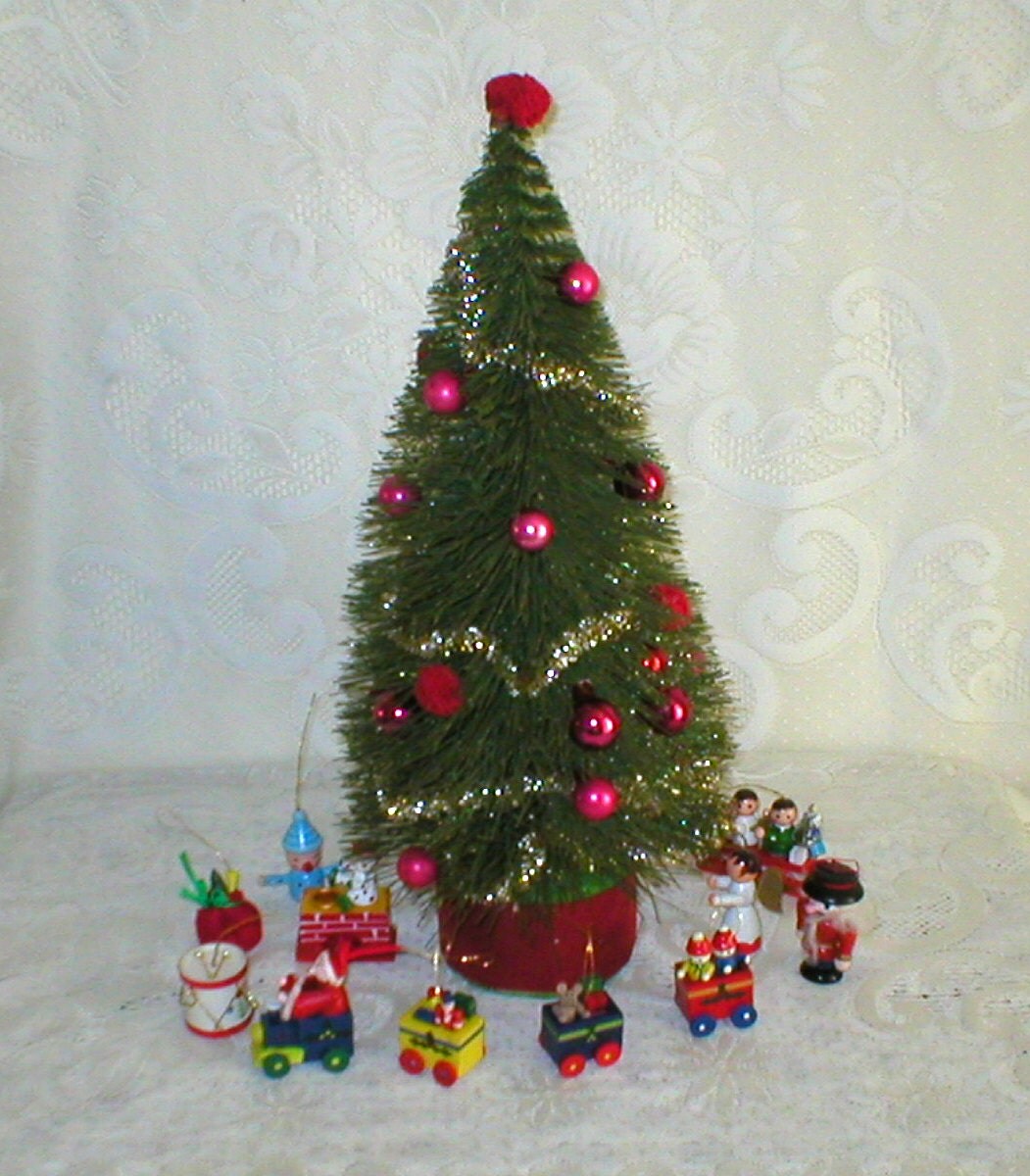 large 18 bottle brush christmas tree vintage large 18 bottle brush christmas tree vintage