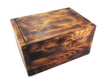 Rustic Wood Box - Storage - Gift Giving - Keepsake - Home Decor