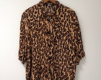 80s Leopard Print Oversized Blouse, OSFM, Short Sleeve Button Up ...
