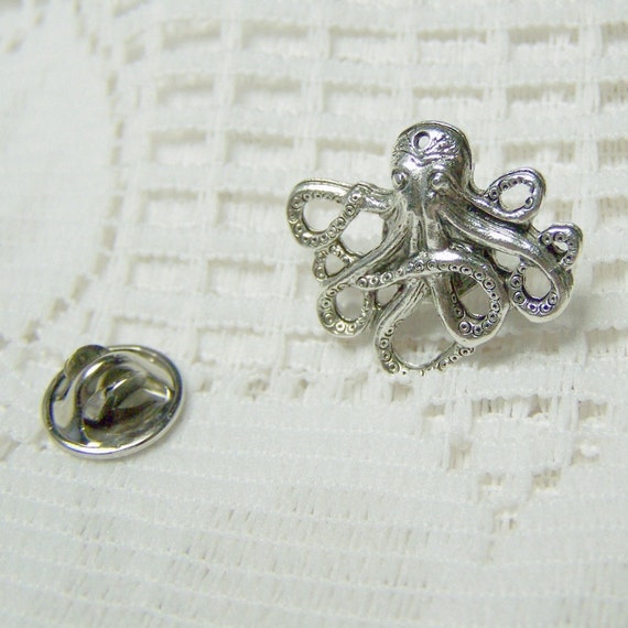 Silver OCTOPUS Tie Tack LAPEL Pin STEAMPUNK Victorian