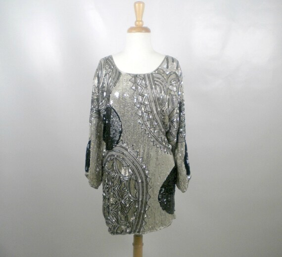 Vintage Fantasy by Lisa Kane Black and Silver Sequin Blouse Size Large