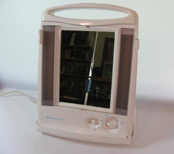 Vintage Remington Stand Up Lighted Make Up Mirror w Magnifying