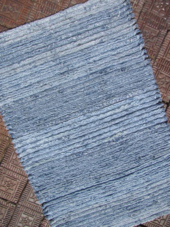 Items similar to Repurposed denim rug SUPER SOFT Denim Chenille throw rug / 24 x 36 Kitchen rug