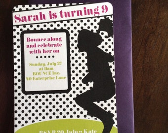 Trampoline party invitations - set of 12