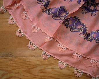 pink scarf with tatted edging, cotton square