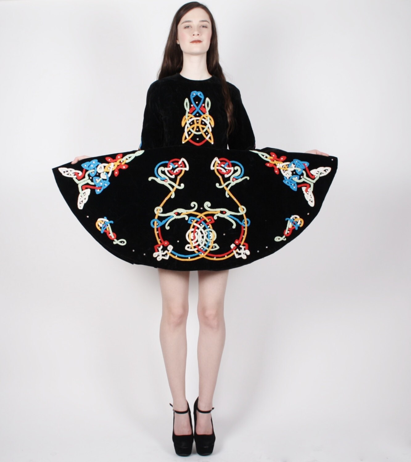 Vintage Irish Dance Dress Irish Dance Costume Black by aiseirigh