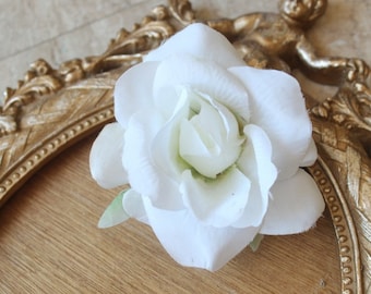 Cute silk flower with clip back 1 piece listing
