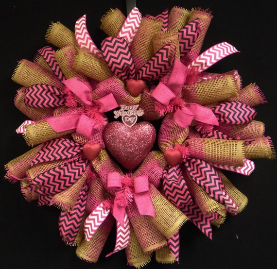 Valentines Day Wreath, Heart Wreath, Paper Mesh Wreath, Wreaths for ...