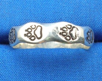 Wolf Tracks Ring, Hand Crafted Recycled Sterling Silver, handmade wolves Paw Prints ring, Foot Prints