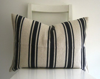 Lumbar Grain Sack 22 x 16 Vintage Style Cushion cover- Navy Blue