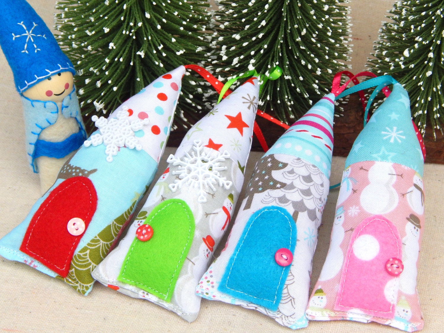 Winter Wonderland Christmas Mini House Ornaments Set of 4