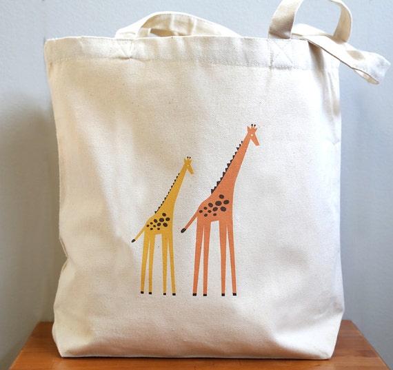 Tote bag giraffes cute and adorable. New by squarepaisleydesign