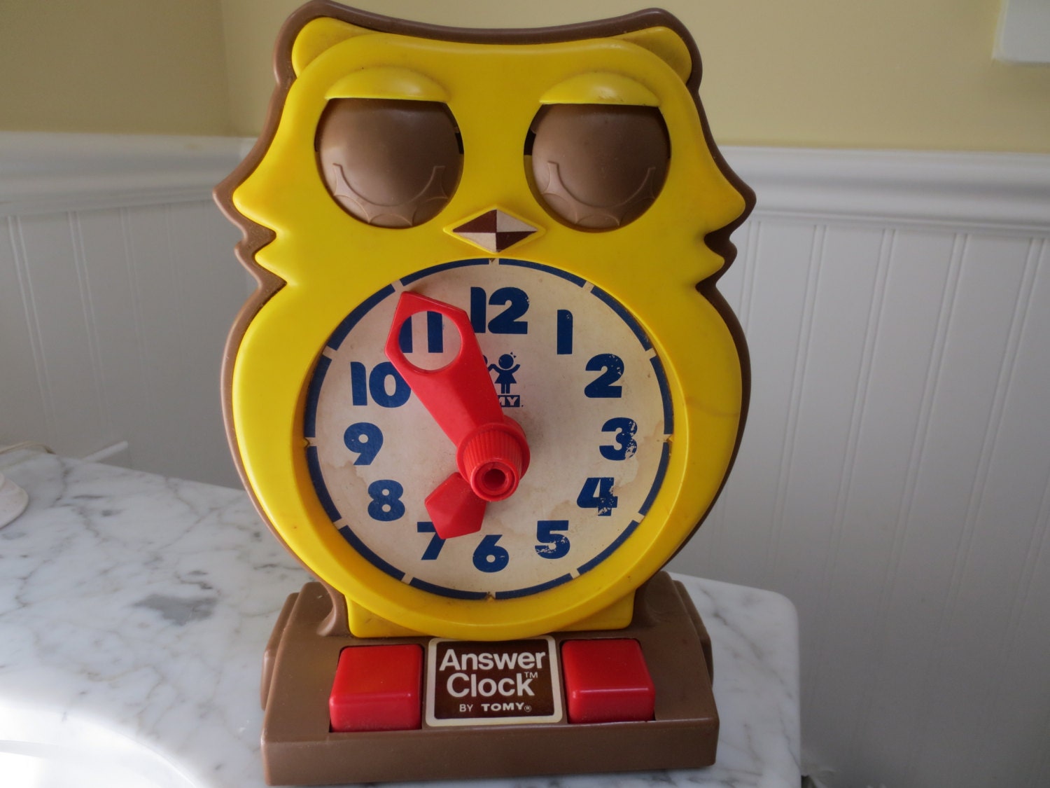 Vintage Owl Answer Clock by Tomy by on Etsy
