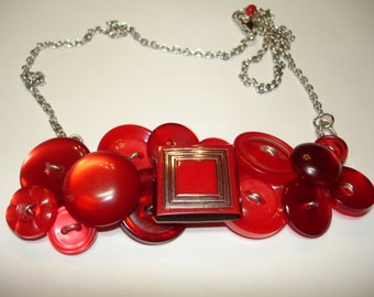 Vintage Button Necklace in Red - Glass focal Button- Button Jewelry - TOTALLY Red - Red Vintage buttons - Red Moon Glow Buttons -