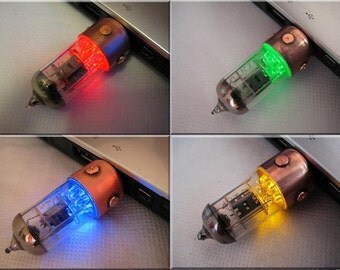Pentode 8/16/32/64/128GB Radio tube USB flash drive with wood stand. Handmade Steampunk  Craft ART. Christmas gift !!! FREE shipping !!!