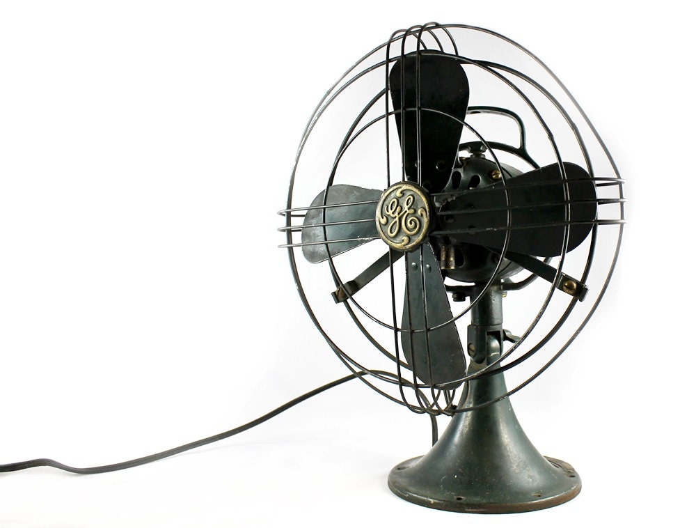 Antique Green GE General Electric Oscillating Fan