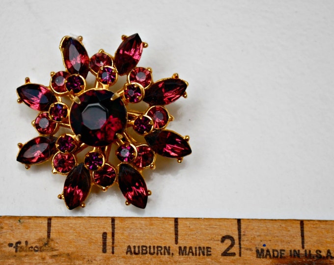 Purple Atomic Brooch - Amethyst color Glass Crystal flower - gold plating floral pin