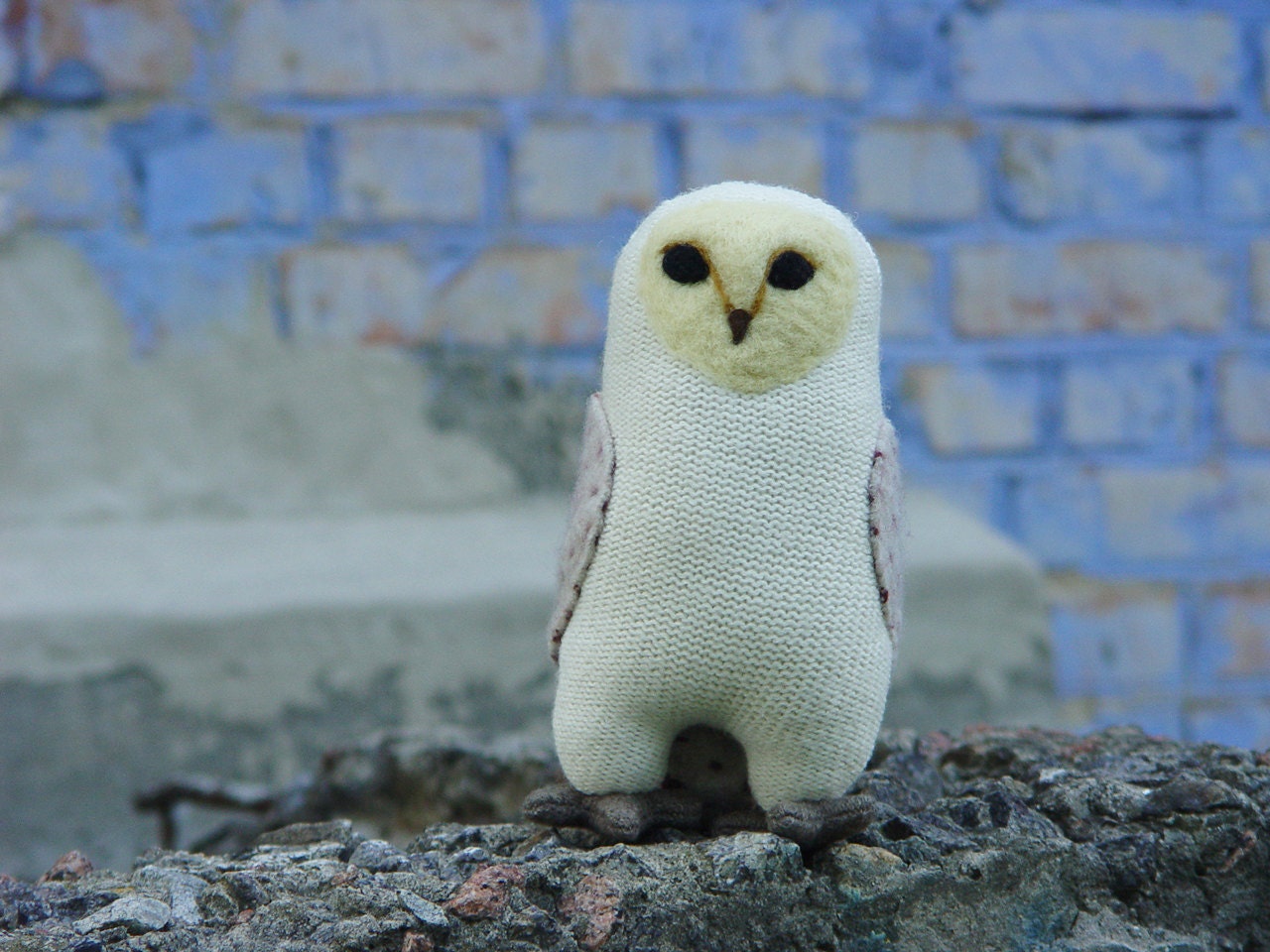 plush barn owl