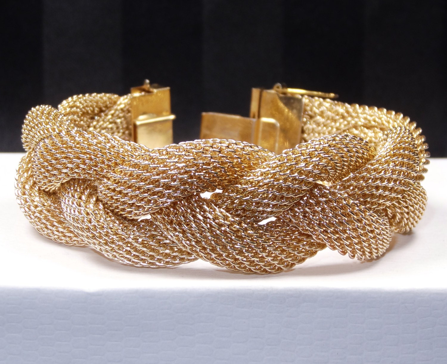 vintage gold mesh bracelet