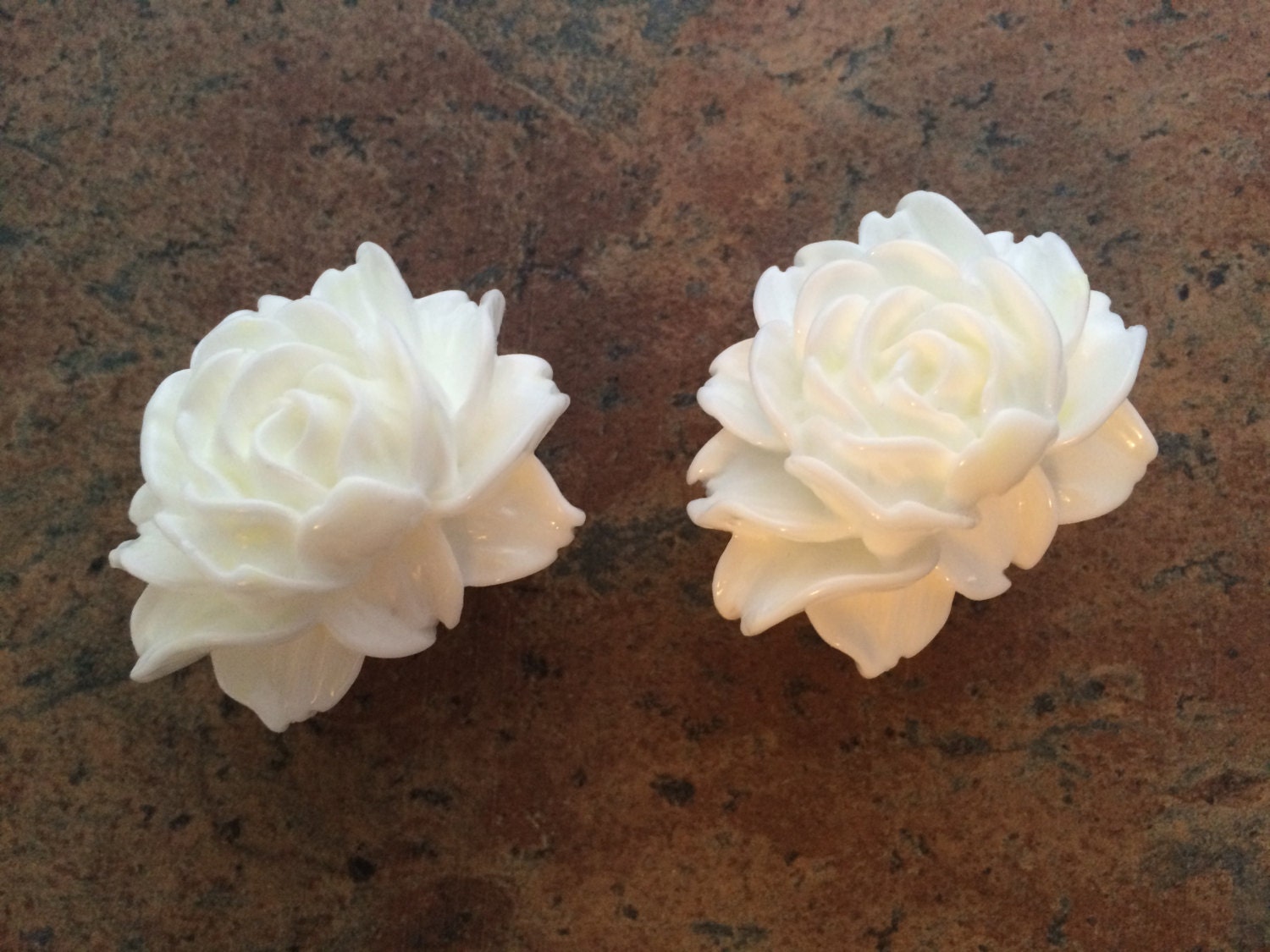 Large White Flower Plugs by GirlyGauges on Etsy