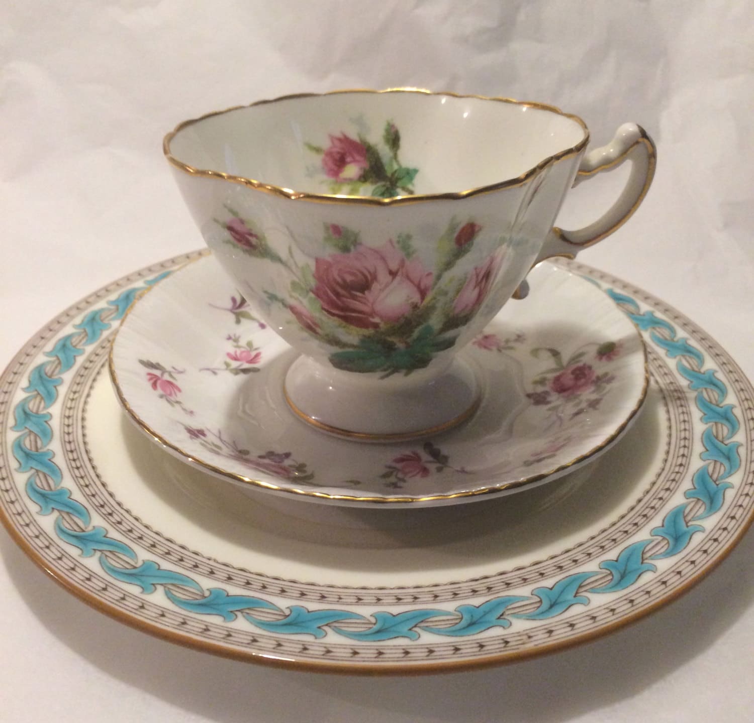 Vintage Tea Cups Saucers and Dessert Plates Teawares Tea