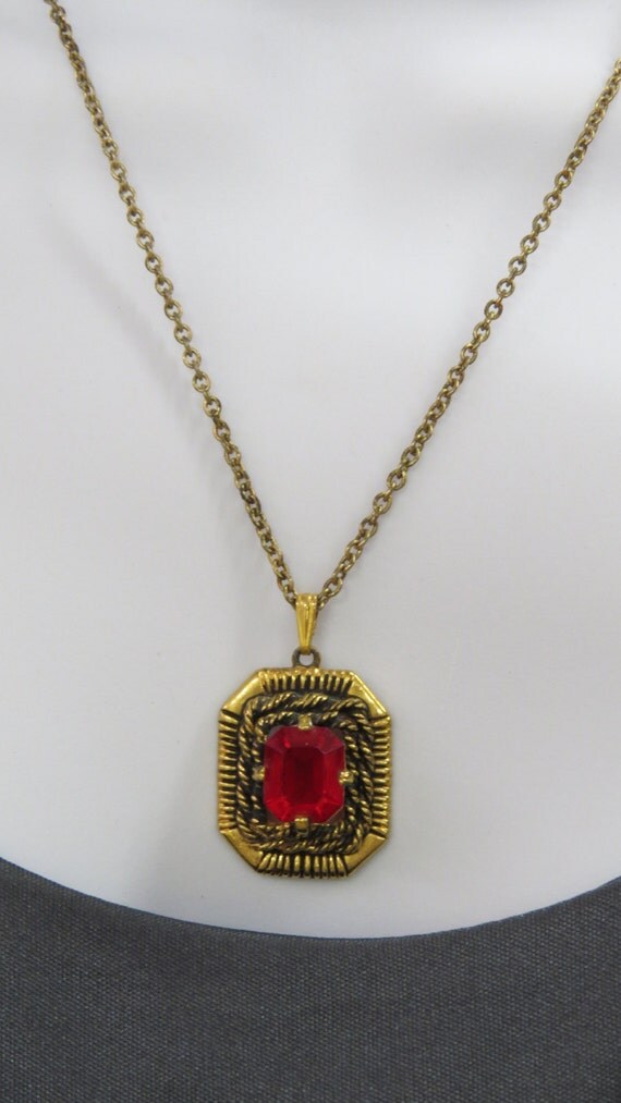 Ruby Necklace: Sarah Coventry Gold Tone Ornate Red Glass Pendant and ...