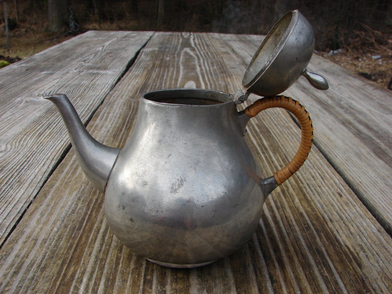 Beautiful C & K Holland Pewter Coffee / Tea pot with Lid and