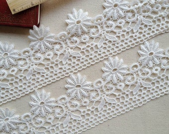 Vintage White Crocheted Cotton Lace Trim 3.34 Inches Wide 2 Yards/ Craft Supplies