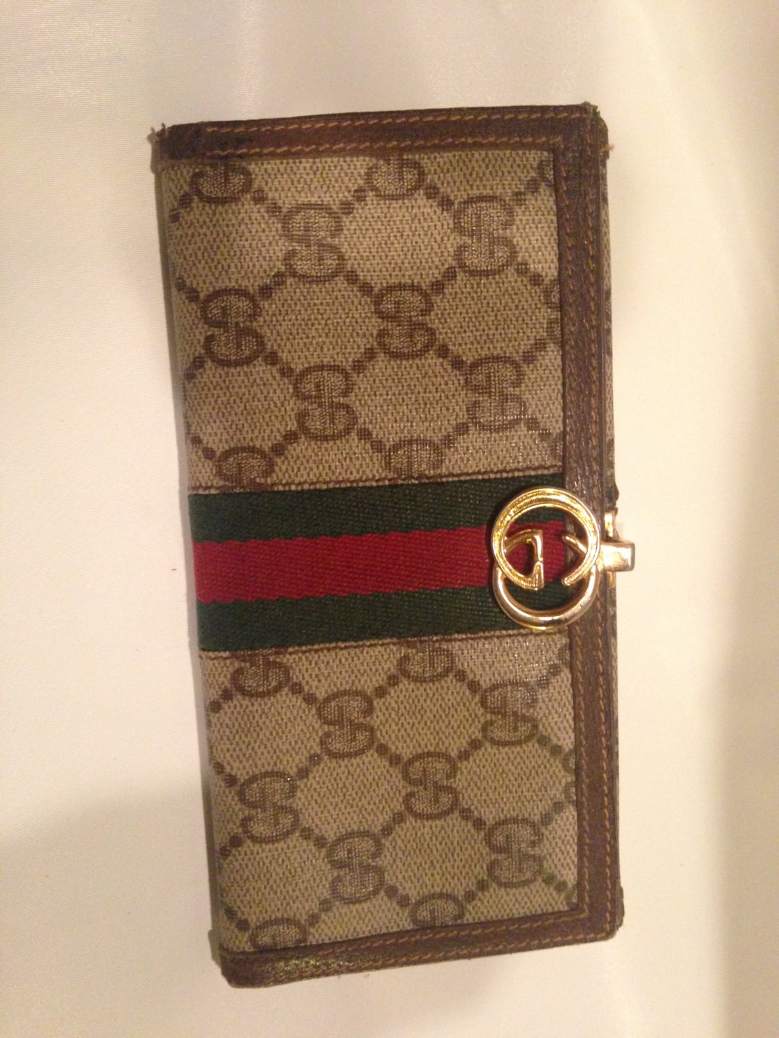 Vintage 60&#39;s Gucci Checkbook Wallet