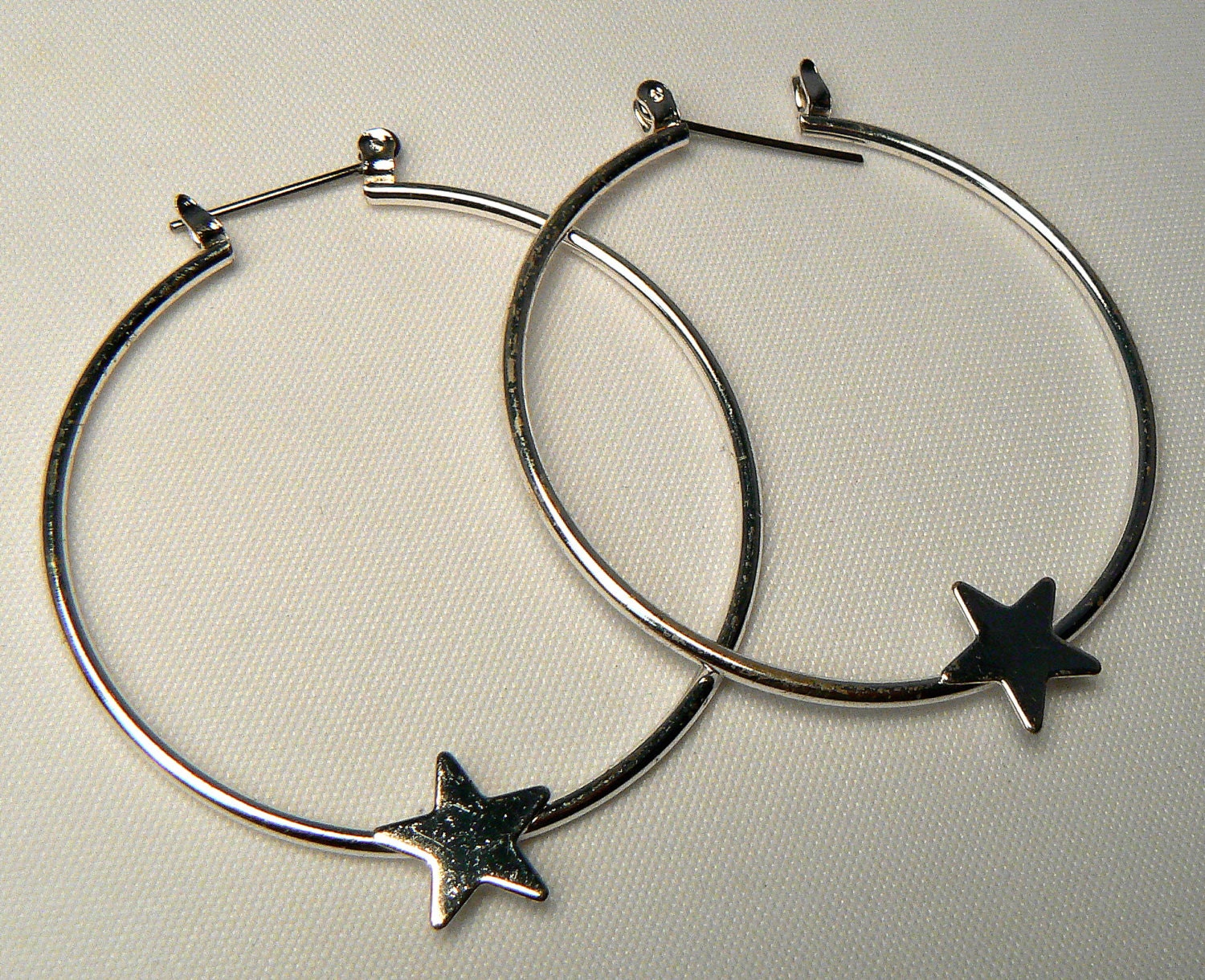 Silver Star Hoop Earrings Silver Plated Vintage Hoops