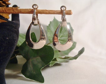 Contemporary Estate Vintage 1960's-70's Goldette Silvertone Post Earrings